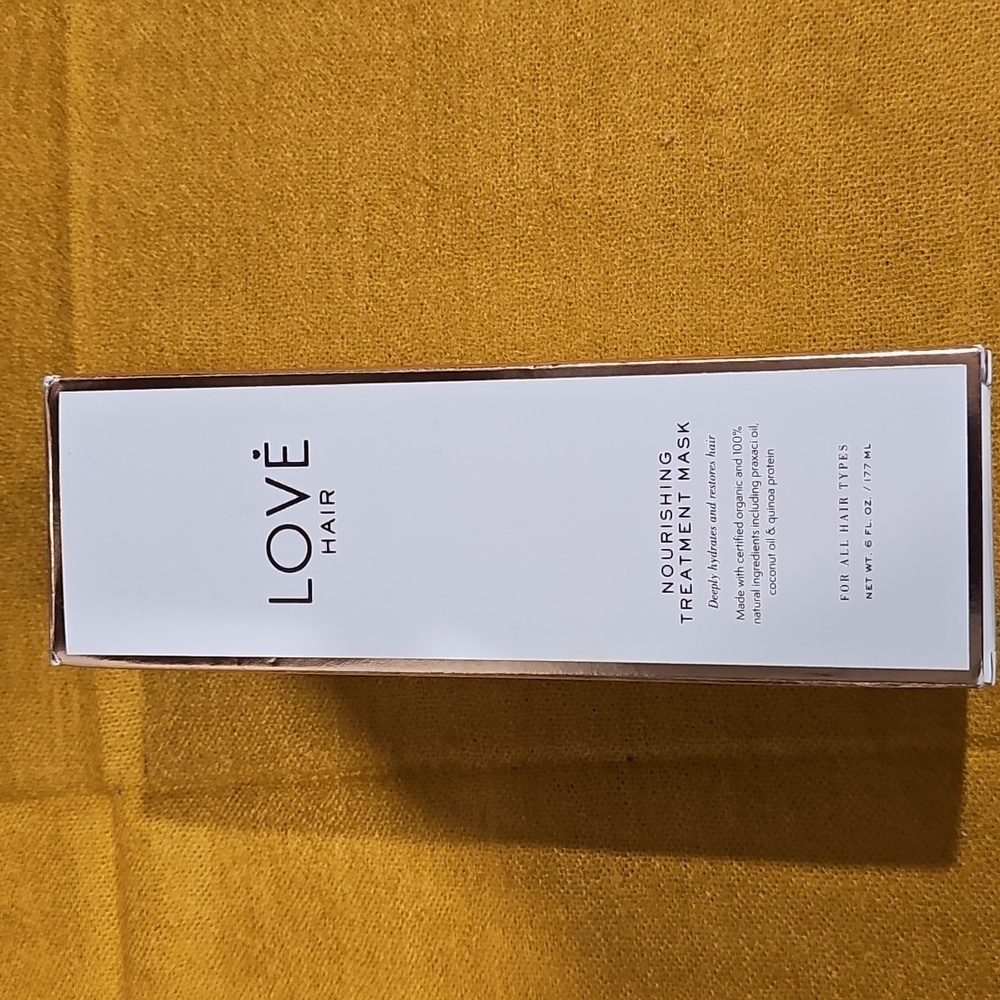 Love Hair Treatment Mask for Deep Nourishment. All Hair Types NIB